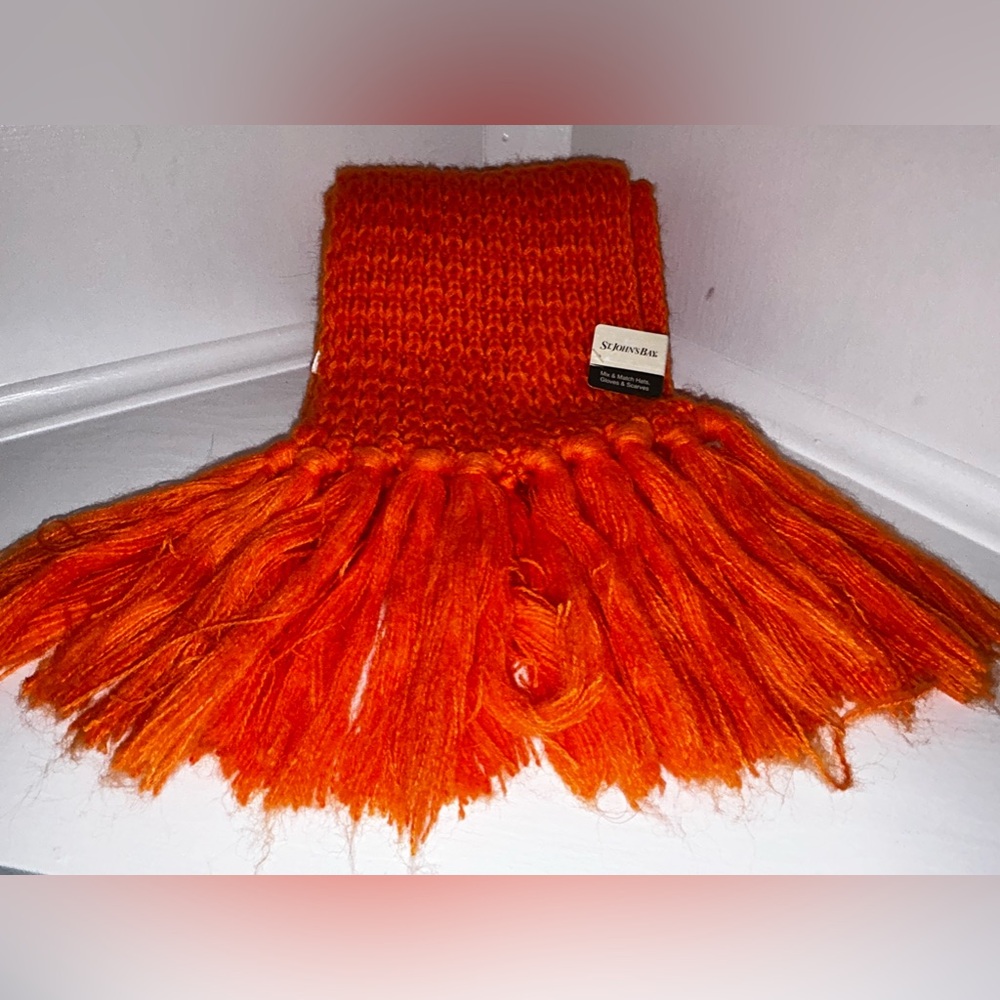 St. John’s Bay orange scarf NWT